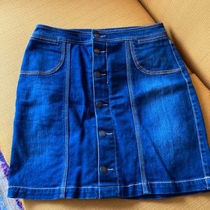 Christopher & Banks Denim Skort. Size 6.